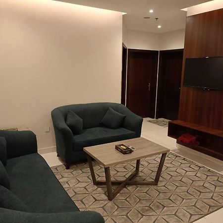 شقق اطلالة ابحر للشقق المخدومة Jeddah Exterior photo